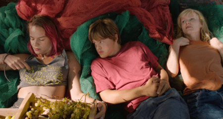 Karavan Photo © CinemArt